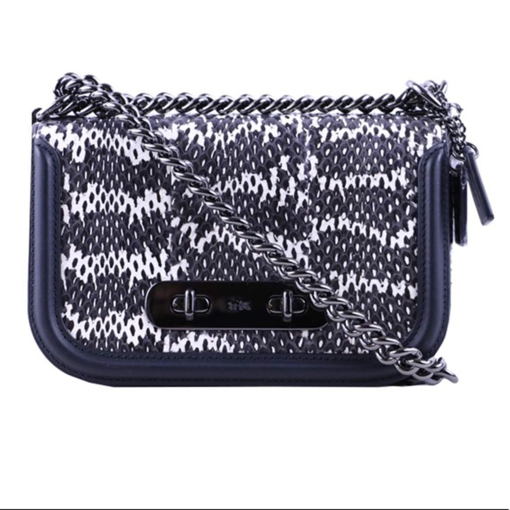 NWOT Coach snakeskin Swagger 20 shoulder bag